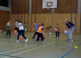 BALLSCHULE-115 NQ.JPG
